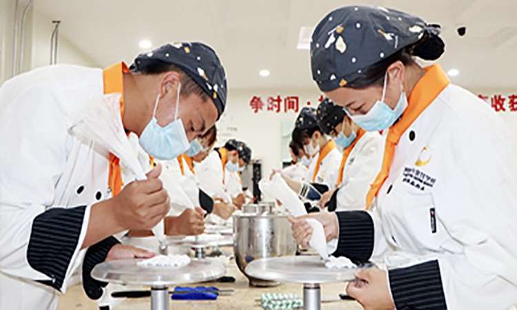 平顶山学习西餐的学校