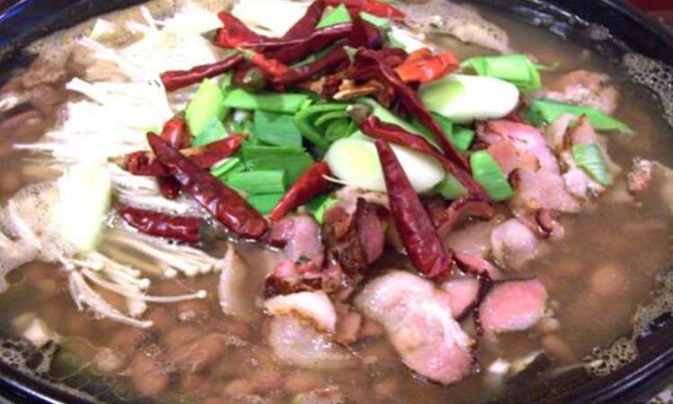 昆明豆米腊肉火锅技术实训